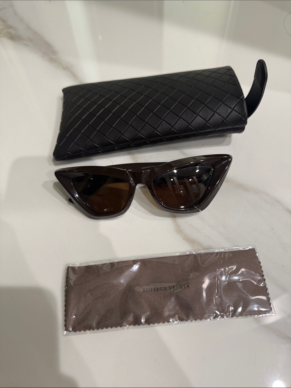 Bottega Veneta Dark Brown Cat-Eye Sunglasses with Black Woven Case